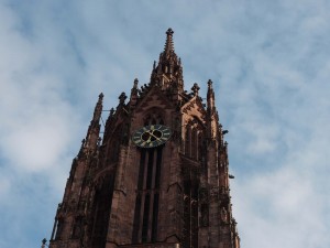 La cathédrale Saint Barthélémy!